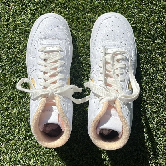 LIKE NEW! NIKE AIR FORCE Sculpt! - Picture 13 of 16